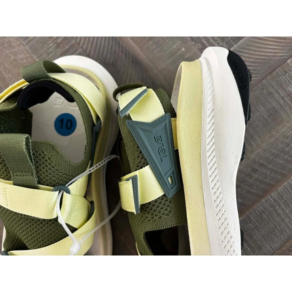 Teva Aventrail Green Yellow Men Hiking Outdoor Trail Sandal Size 10 NEW